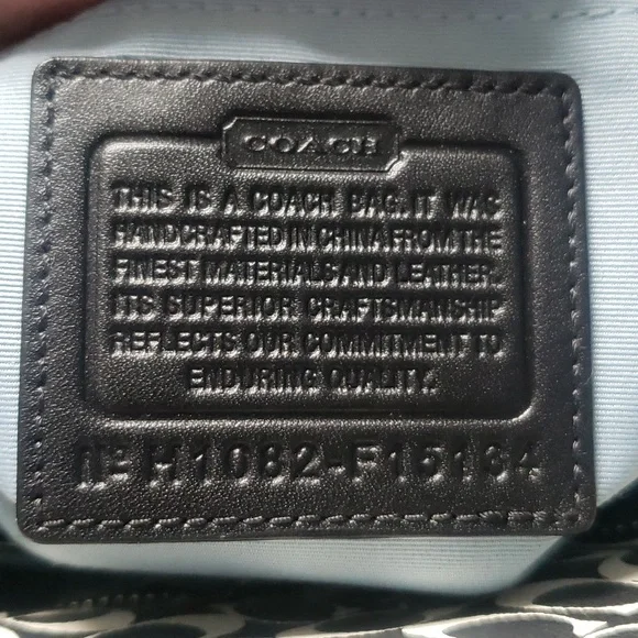 Coach diaper bag - Picture 5 of 6